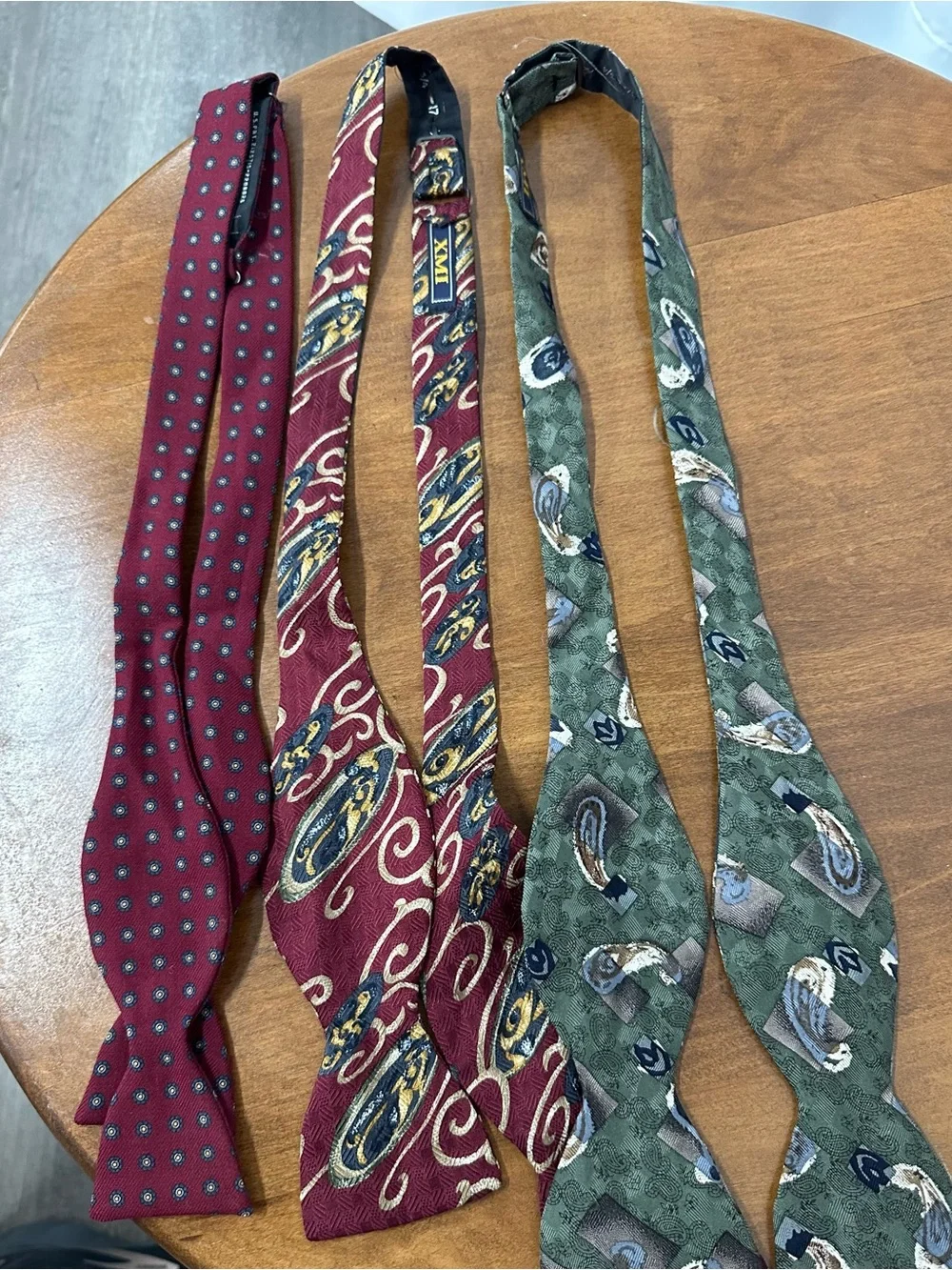 Assorted Men’s Self-Tie Bow ties silk John field xmi Washington huskies green